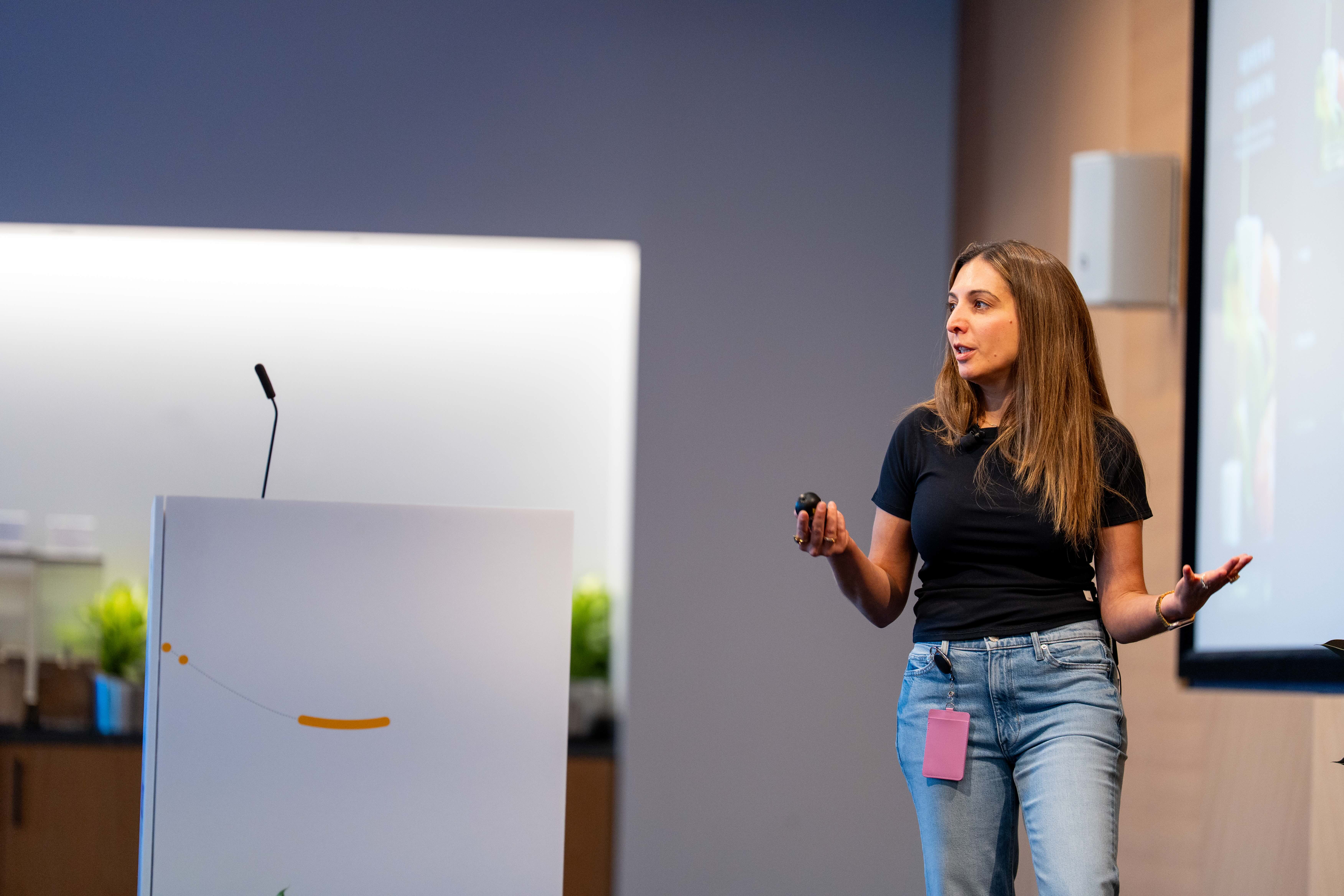 Jaclyn Konzelmann giving a keynote on AI products (photo 8)